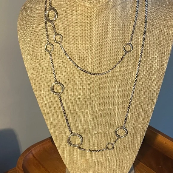 David Yurman Infinity Station Necklace With Cultured Pearls and Toggle Clasp - Picture 12 of 12